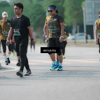 Runner Photo 6447355