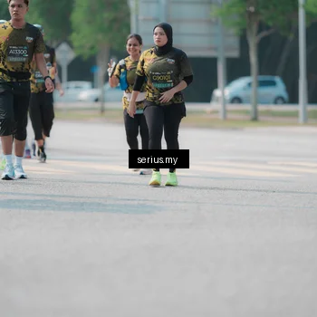 Runner Photo 6447356