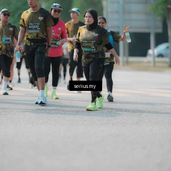 Runner Photo 6447367
