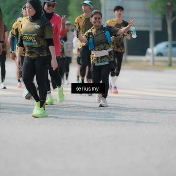Runner Photo 6447374