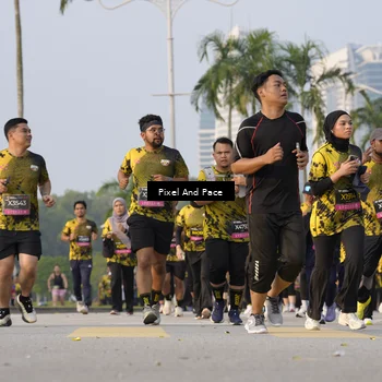 Runner Photo 6447383