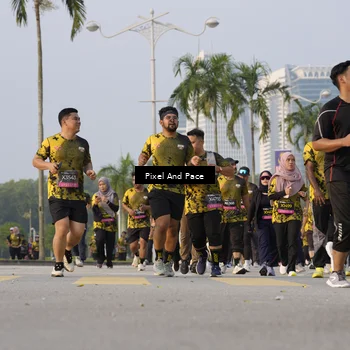 Runner Photo 6447400