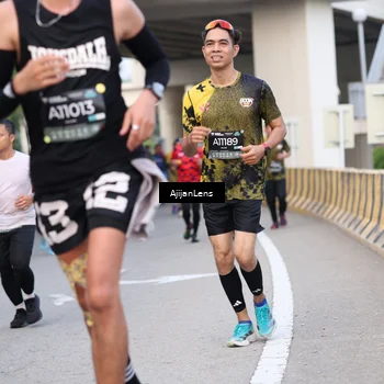 Runner Photo 6447405
