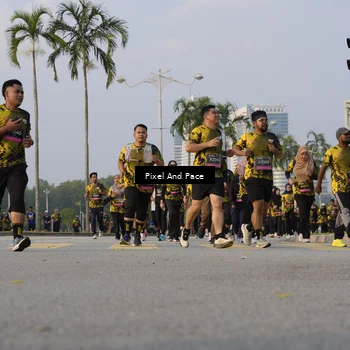 Runner Photo 6447412