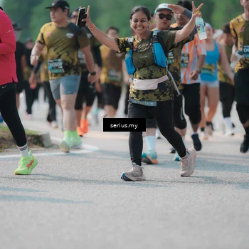 Runner Photo 6447415