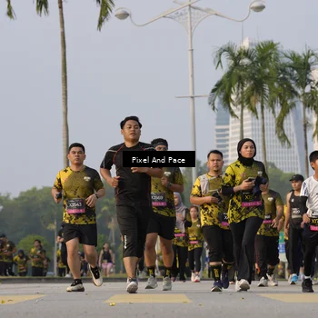 Runner Photo 6447450