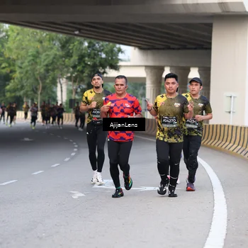 Runner Photo 6447451