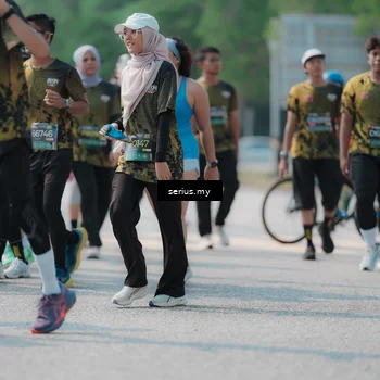 Runner Photo 6447462