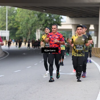 Runner Photo 6447490