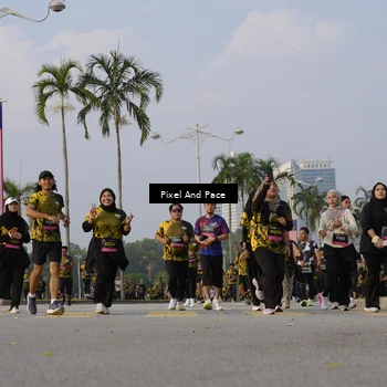 Runner Photo 6447492