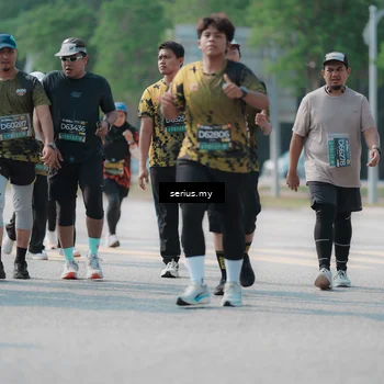 Runner Photo 6447494