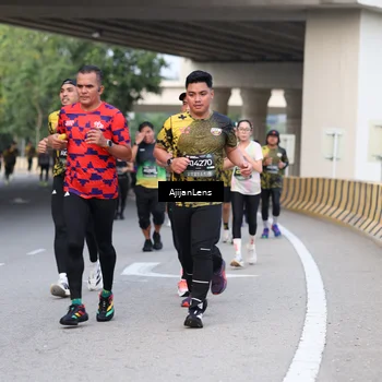 Runner Photo 6447501