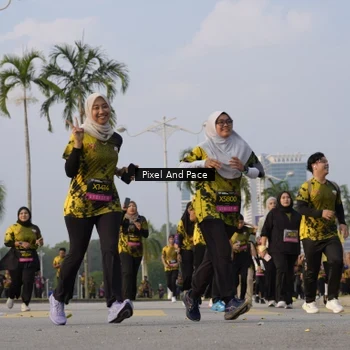 Runner Photo 6447520