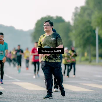 Runner Photo 6447551