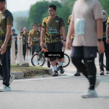 Runner Photo 6447582