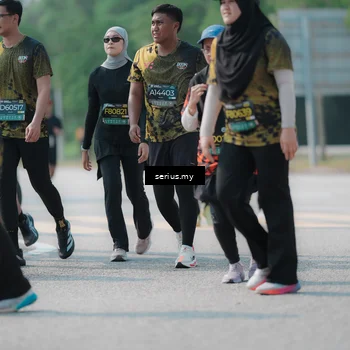Runner Photo 6447590