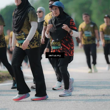 Runner Photo 6447600