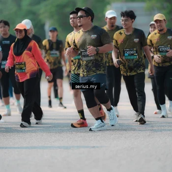 Runner Photo 6447636
