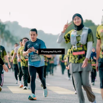 Runner Photo 6447647