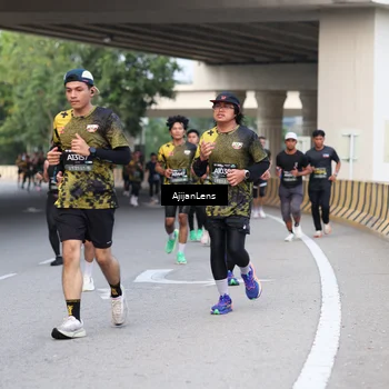 Runner Photo 6447654