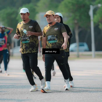 Runner Photo 6447659