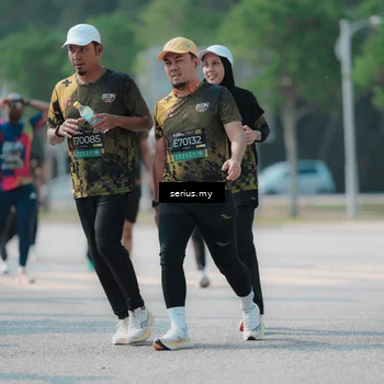 Runner Photo 6447665
