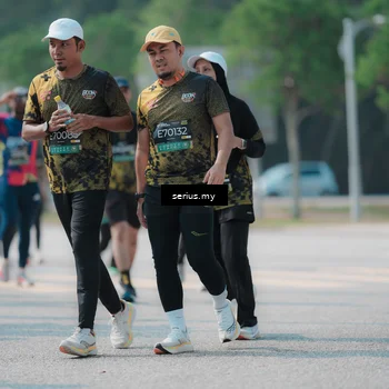 Runner Photo 6447672
