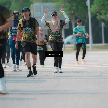 Runner Photo 6447678