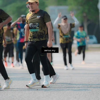 Runner Photo 6447684