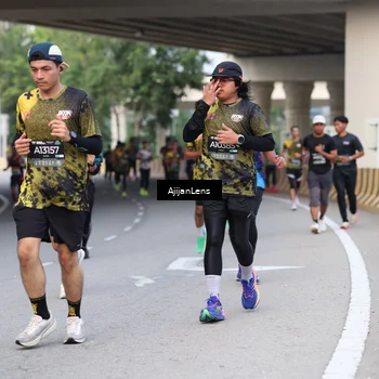 Runner Photo 6447706