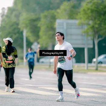 Runner Photo 6447730