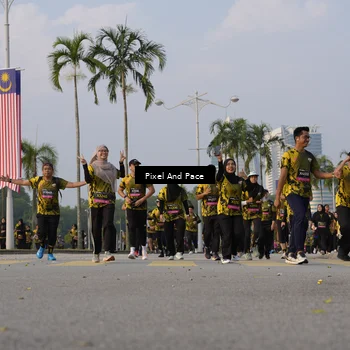 Runner Photo 6447756