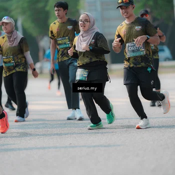 Runner Photo 6447760
