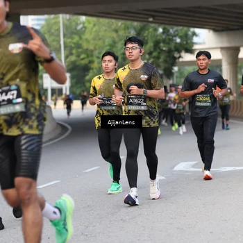 Runner Photo 6447792