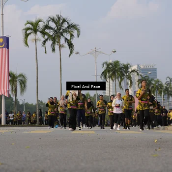 Runner Photo 6447807