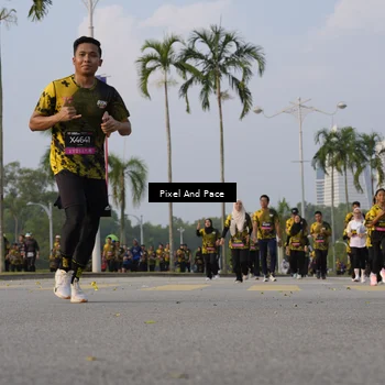 Runner Photo 6447816