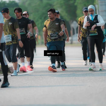 Runner Photo 6447839