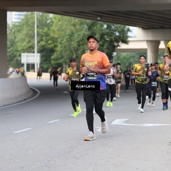 Runner Photo 6447845