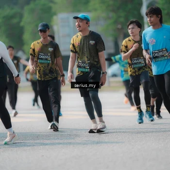 Runner Photo 6447860