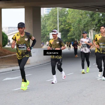 Runner Photo 6447862
