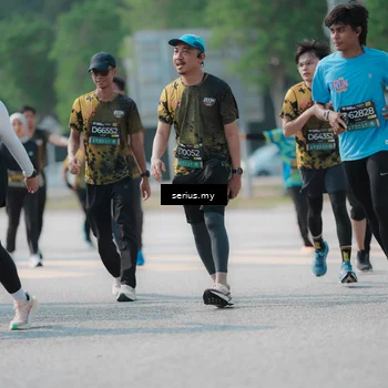 Runner Photo 6447867