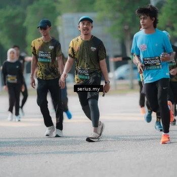 Runner Photo 6447874