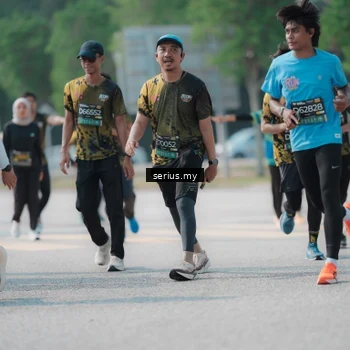 Runner Photo 6447881