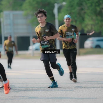 Runner Photo 6447883