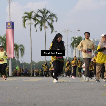 Runner Photo 6447891
