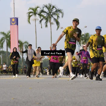 Runner Photo 6447898