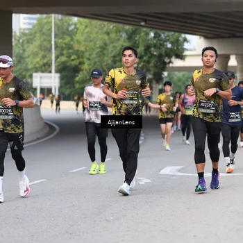 Runner Photo 6447920