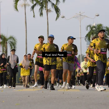 Runner Photo 6447924