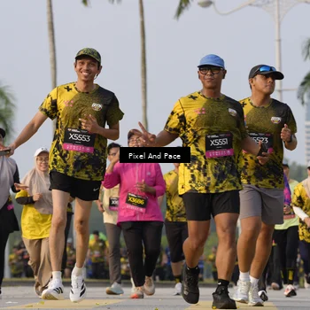 Runner Photo 6447929