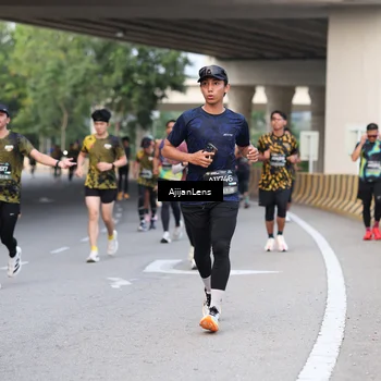 Runner Photo 6447959